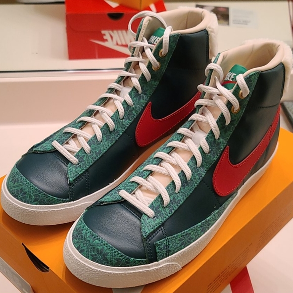 BLAZER MID '77 VINTAGE 'CHRISTMAS SWEATER' - Picture 5 of 9